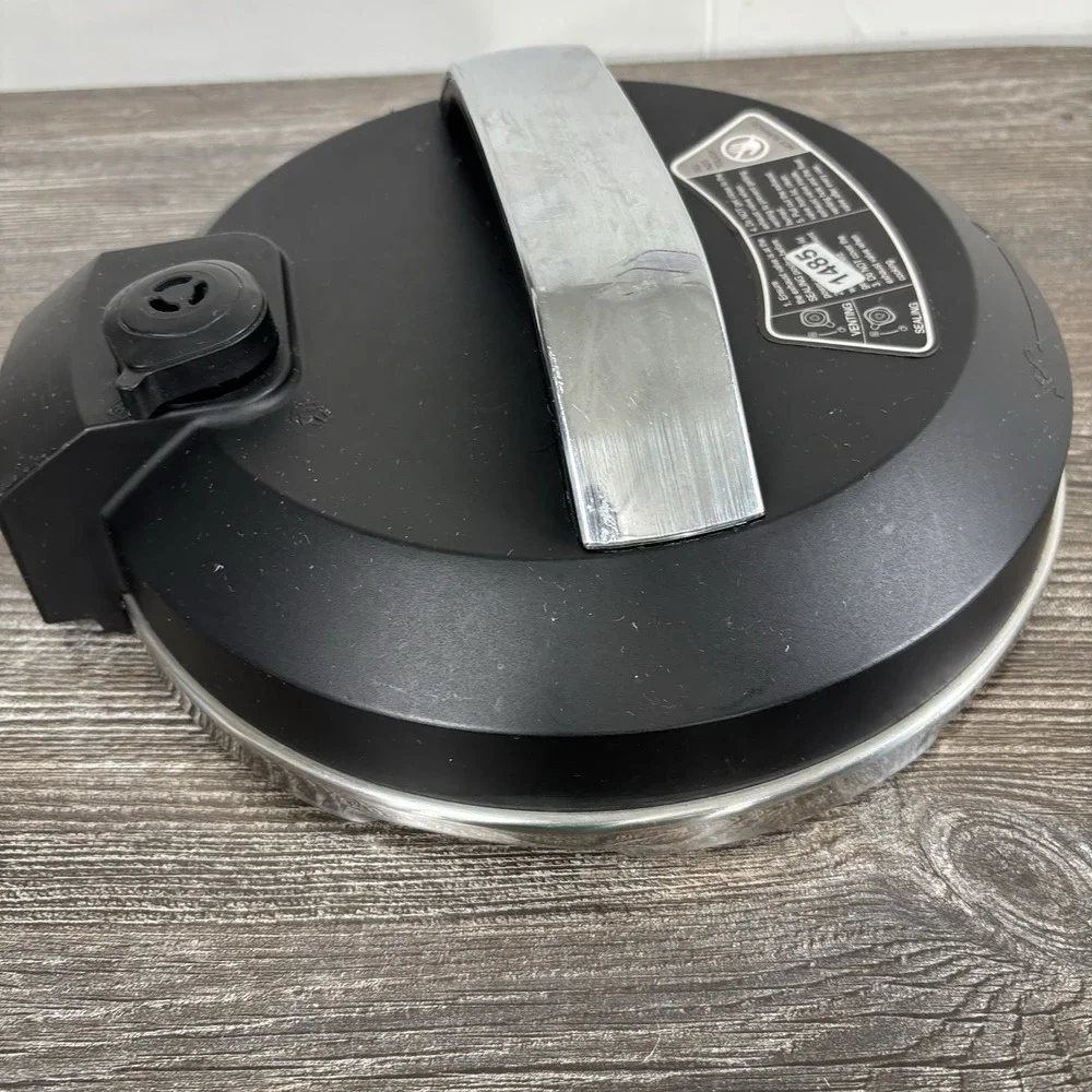 Farberware WM-CS6004W 6 Qt Pressure Cooker Replacement Top Lid ONLY